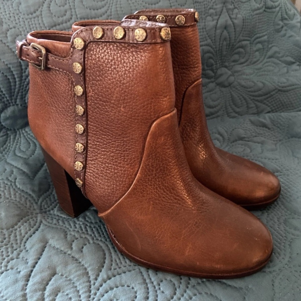 New: Tory Burch Brown Studded Ankle Booties Size 7